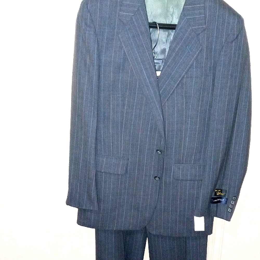 Manhattan 2 pc mems suit